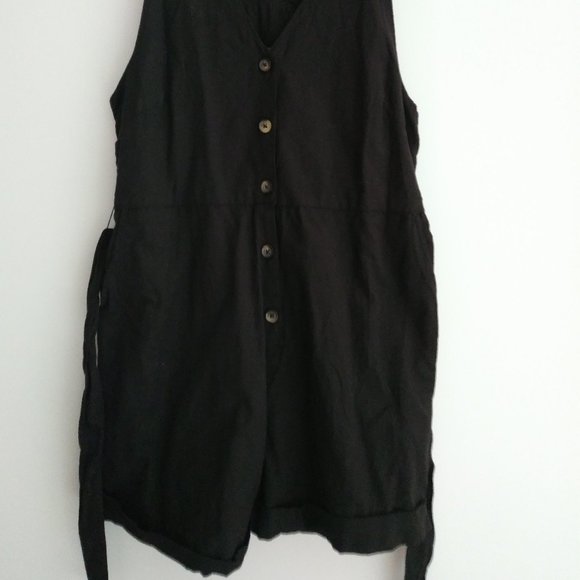 Black short rumper - Picture 2 of 5